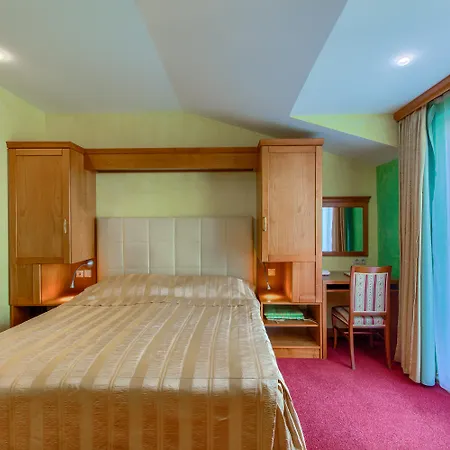 Dvor (adults Only) Hotel