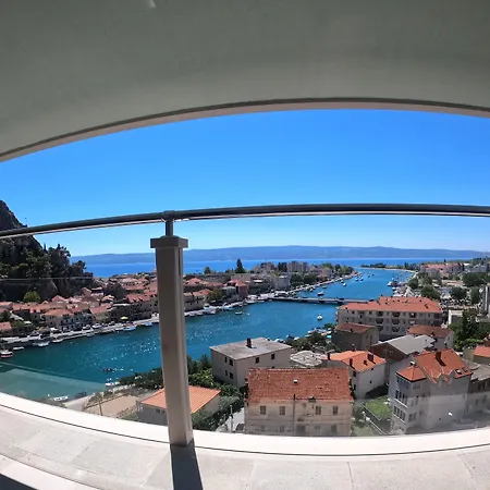 Ξενοδοχείο Dvor (adults Only) 3*