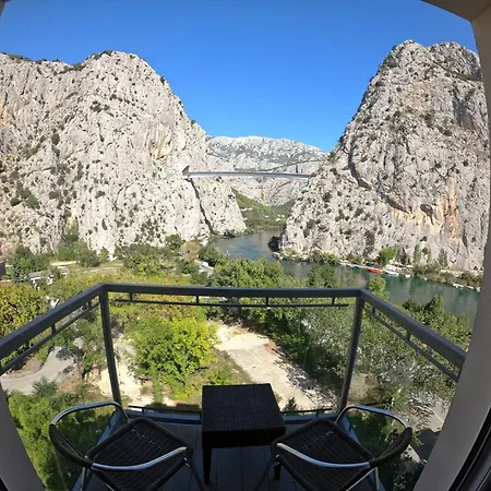 Dvor (adults Only) 3* Omiš