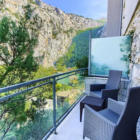 Dvor (adults Only) 3* Omiš