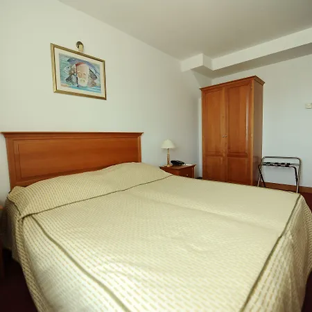 Hotel Dvor (adults Only)