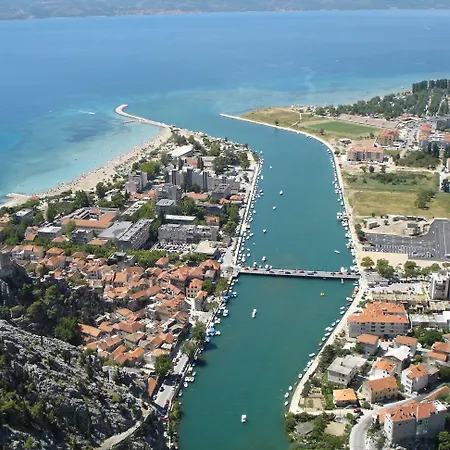 Dvor (adults Only) Ξενοδοχείο Omiš