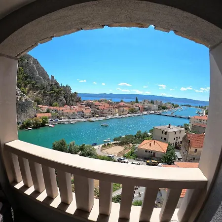 Dvor (adults Only) 3* Omiš