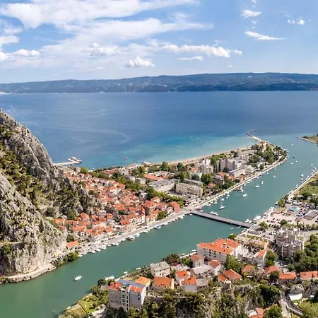 Dvor (adults Only) 3* Omiš