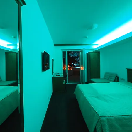 Dvor (adults Only) 3*