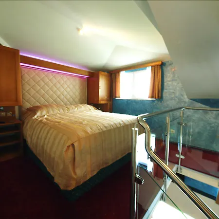 Dvor (adults Only) Omis