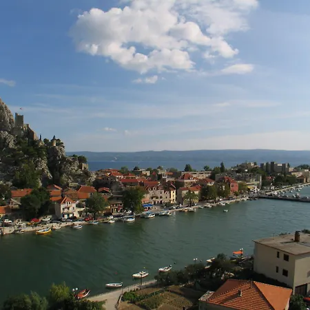 Hotel Dvor (adults Only) 3*