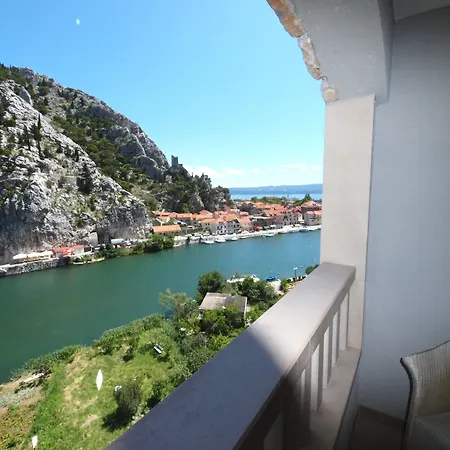 Dvor (adults Only) Hotel