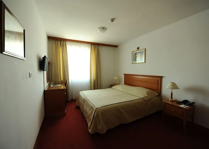 Dvor (adults Only) Omiš