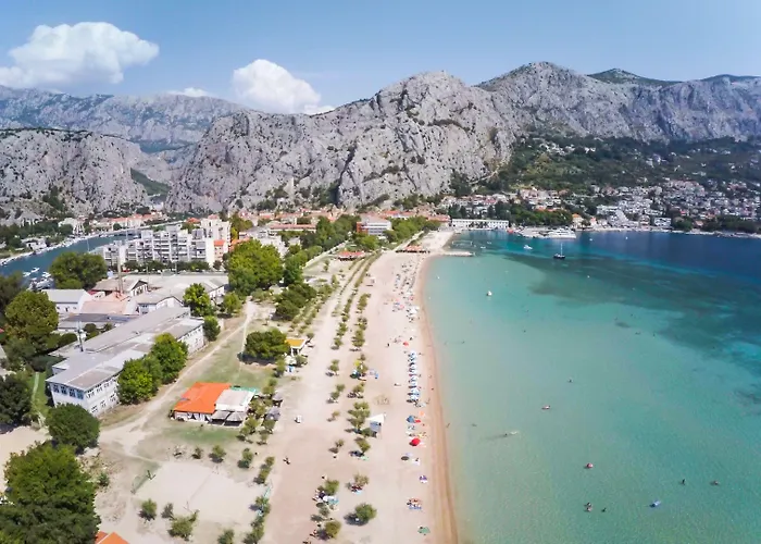 Hotel Dvor (adults Only)